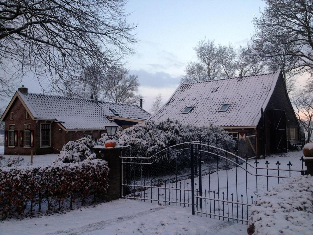 Bed En Breakfast De Boksloot Ravenswoud Exterior foto